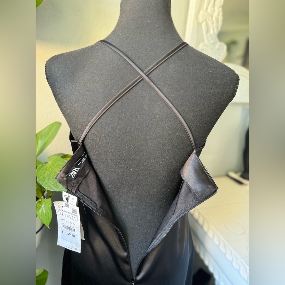 Zara Black Satin Maxi Dress with Side Slit - Picture 9 of 9